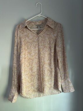 H&M Pink Floral Button-Down Blouse